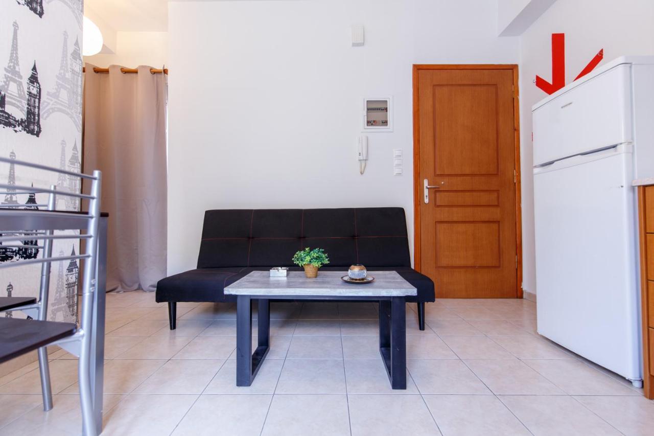 Modern Apartment Kalamata Exterior photo
